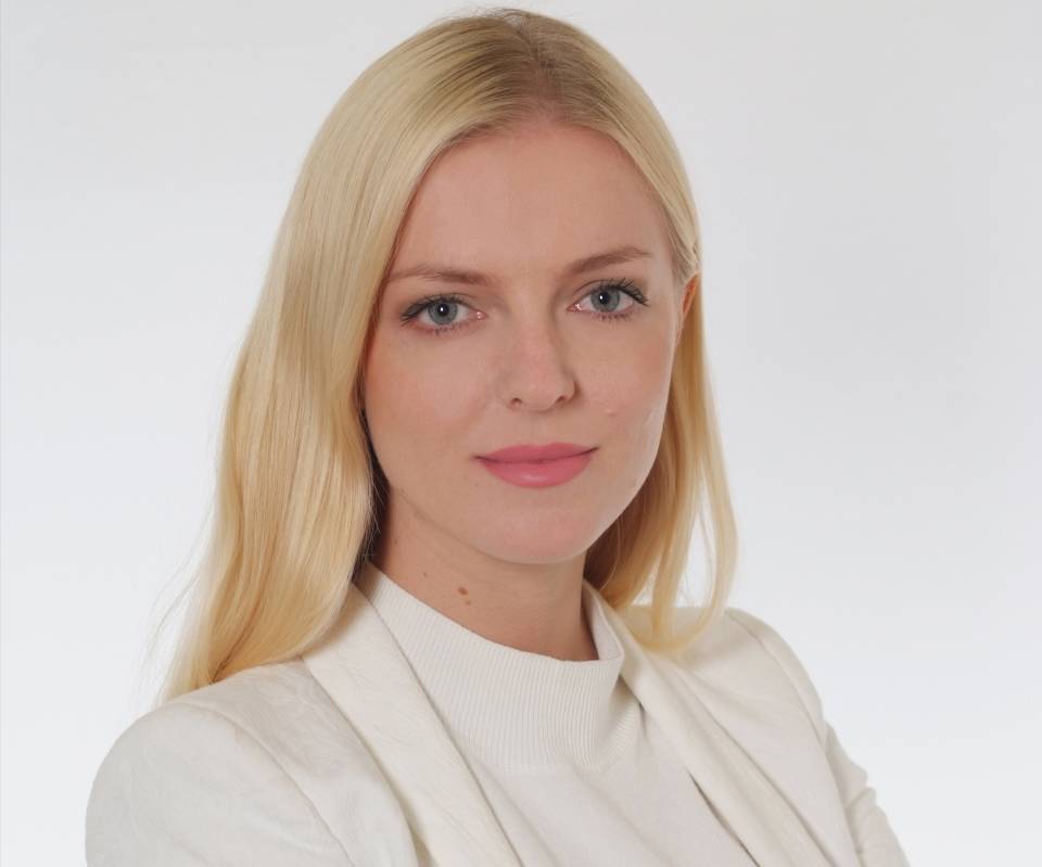 Anna Sieka, Agency Director oe24.TV, weist mehr als sieben Jahre Agenturerfahrung vor und verantwortete zuletzt bei der IPG Gruppe den digitalen Bereich für große internationale Kunden.
